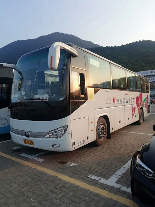 （公司班車租賃）企業(yè)出行更輕松便捷，員工滿意度提升